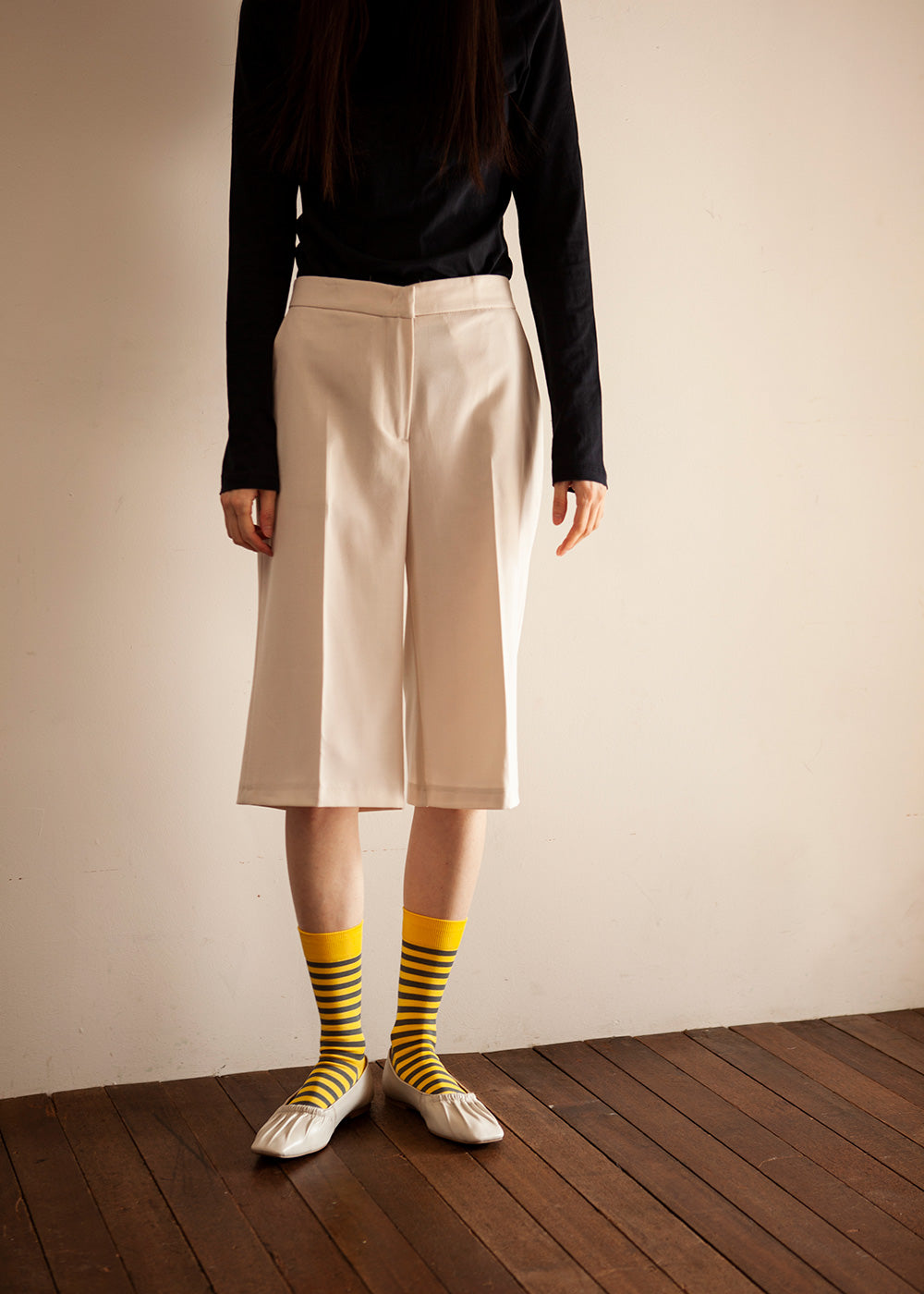 Women's Stripe Pattern Socks - Gray & Yellow