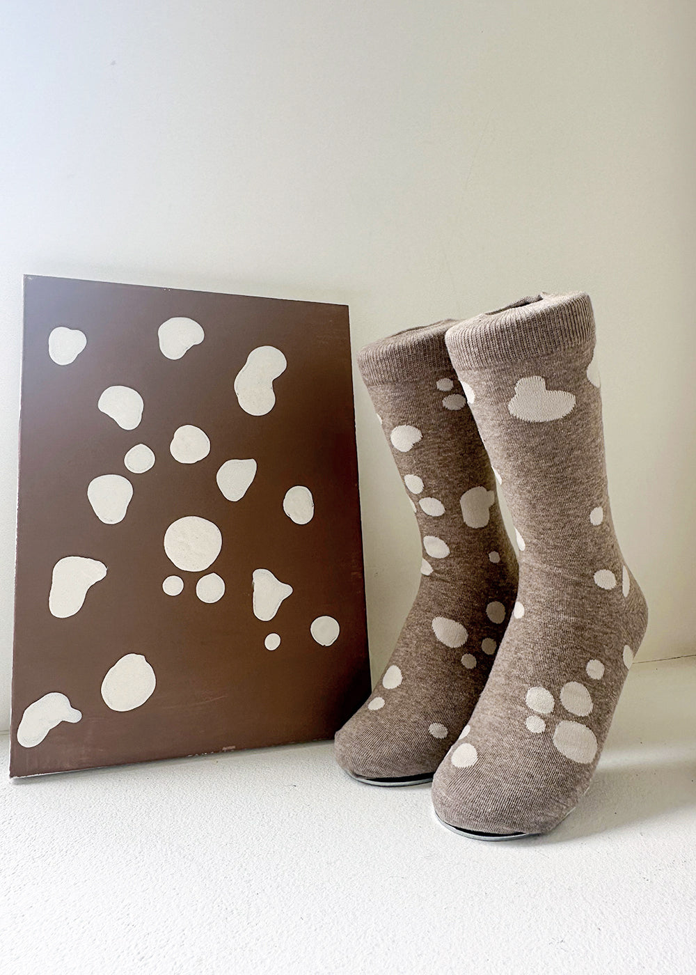 Men's Dalmatian Pattern Socks - Beige & Ivory