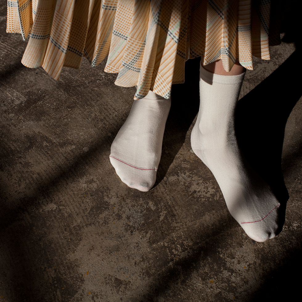 Women's Solid Love Heart Socks - Beige