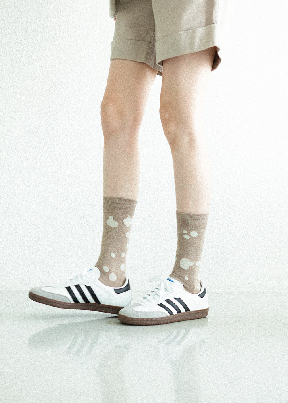 Women&#39;s Dalmatian Pattern Socks - Beige &amp; Ivory