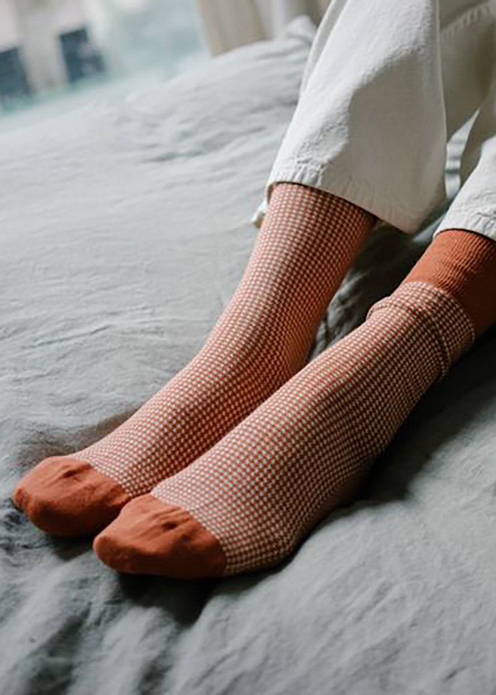 Women&#39;s Houndstooth Socks - Orange &amp; Ivory