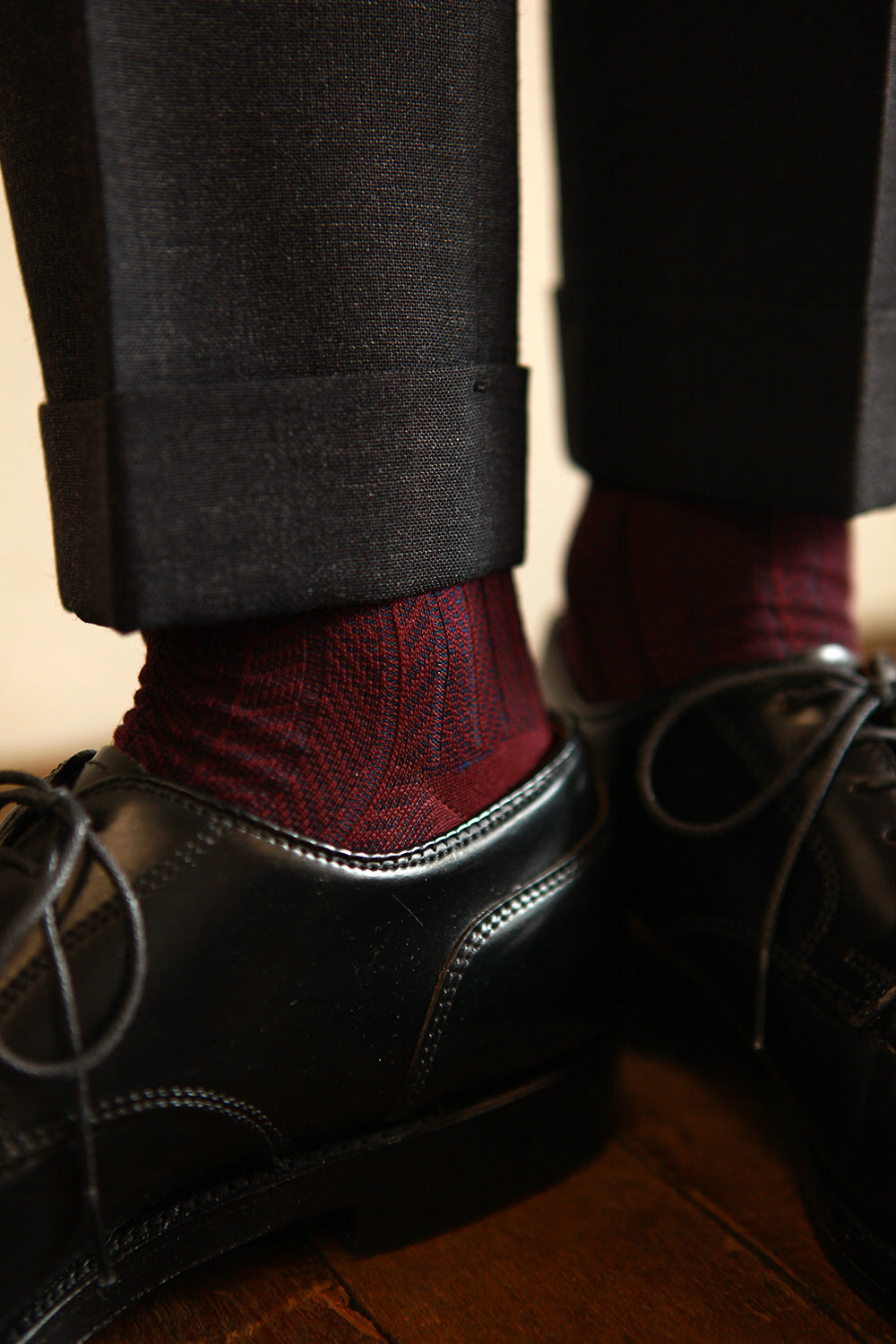 Men&#39;s Herringbone Socks - Burgundy &amp; Navy