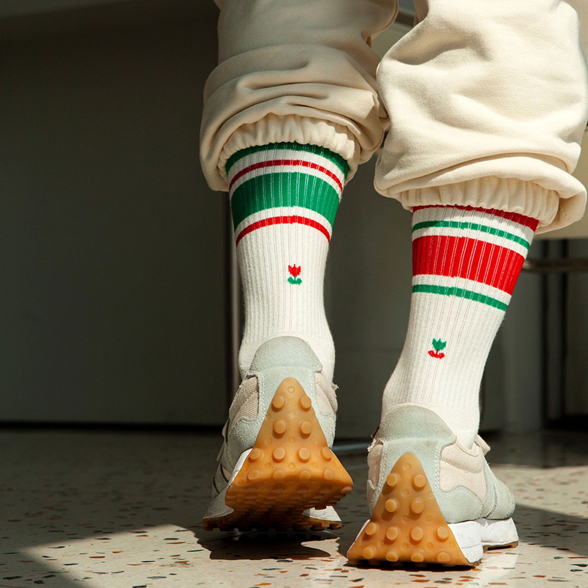 Men's Mismatched Vintage Stripe Socks - Red, Green, & White – Votta Socks