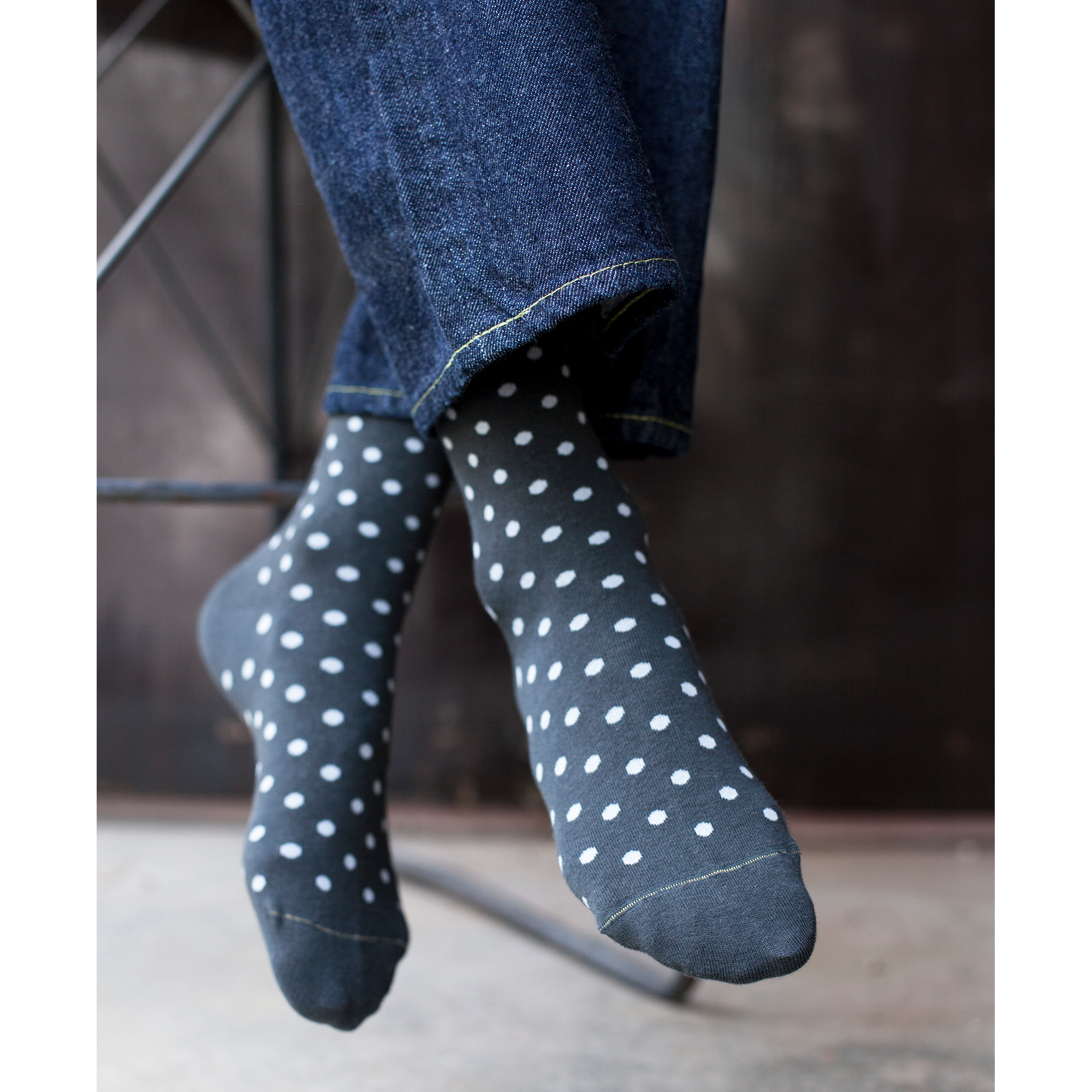 Women&#39;s Polka Dot Patterned Socks - Gray &amp; White