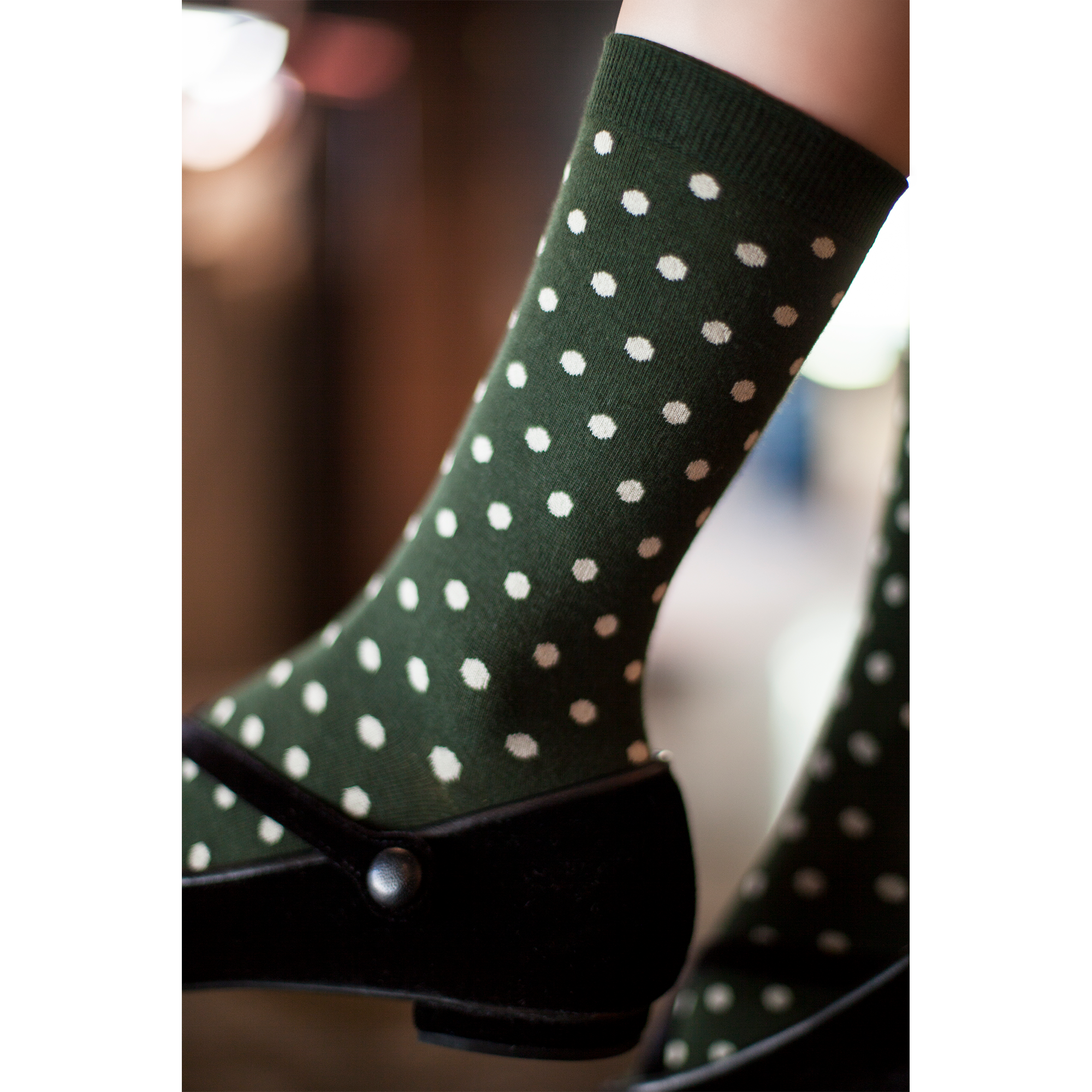Women&#39;s Polka Dot Patterned Socks - Green &amp; Ivory